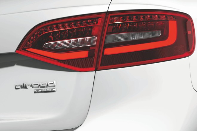 2013 Audi A4 Allroad Quattro Wallpapers