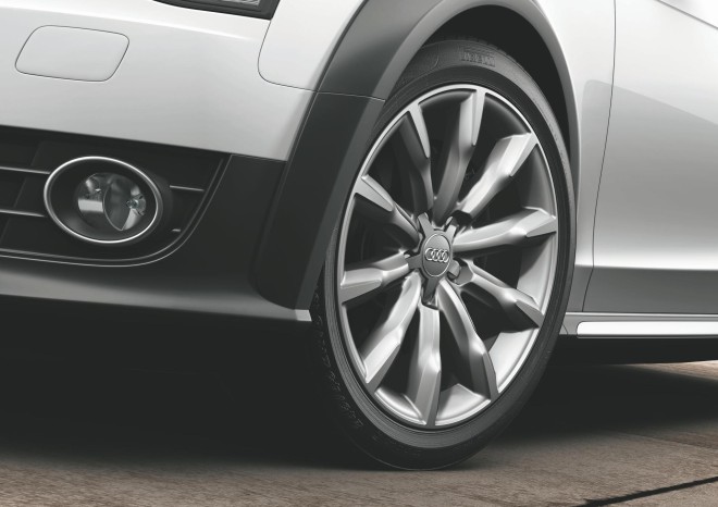 2013 Audi A4 Allroad Quattro Wallpapers