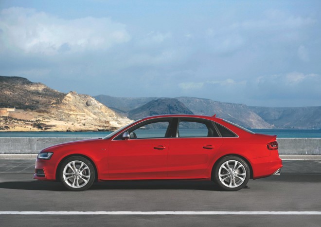 2013 Audi A4 Wallpapers