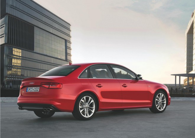 2013 Audi A4 Wallpapers