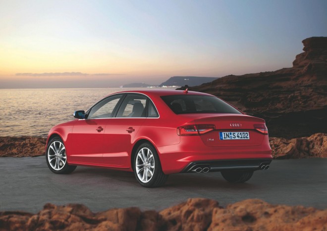 2013 Audi A4 Wallpapers