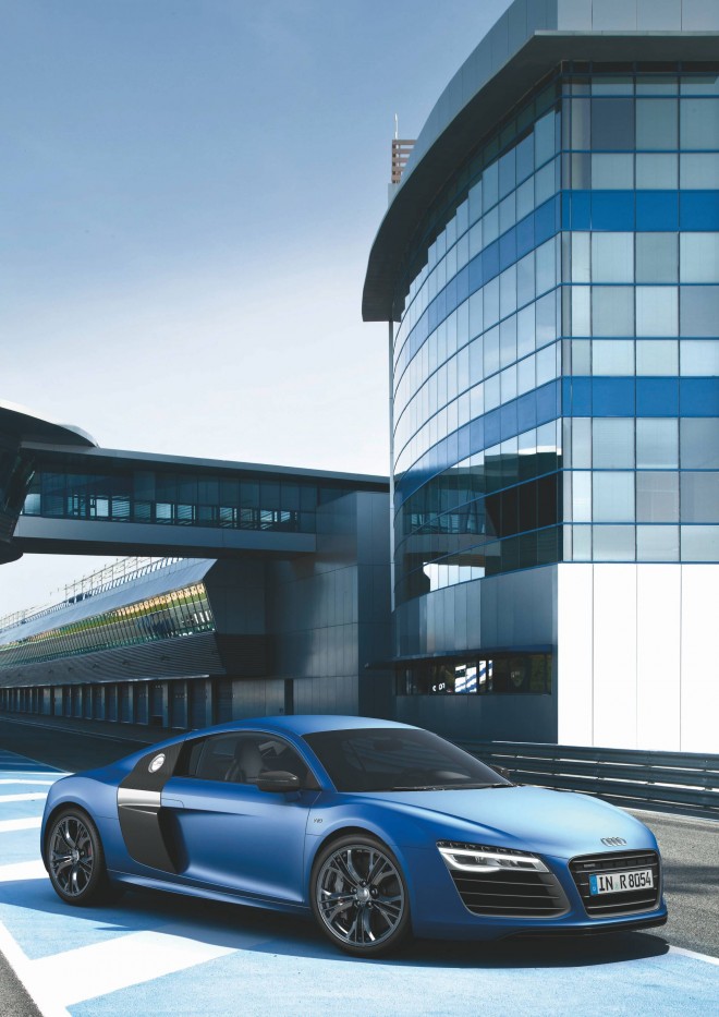 2013 Audi R8 V10 Plus Wallpapers