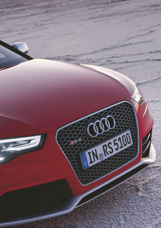 2013 Audi RS5 Wallpapers