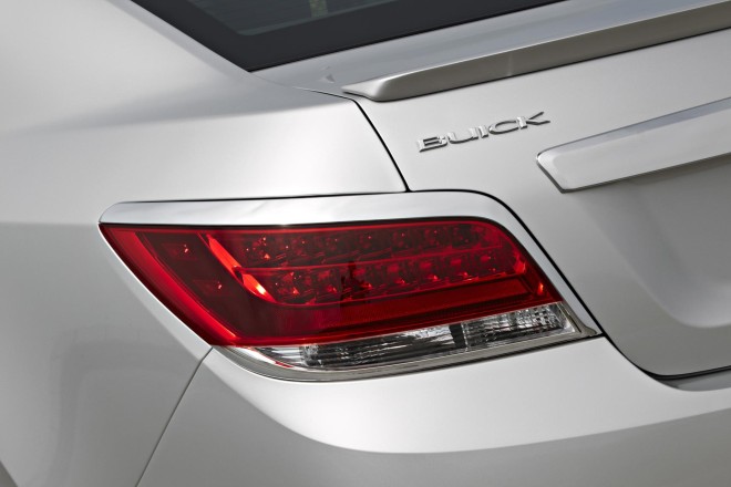 2013 Buick LaCrosse Wallpapers