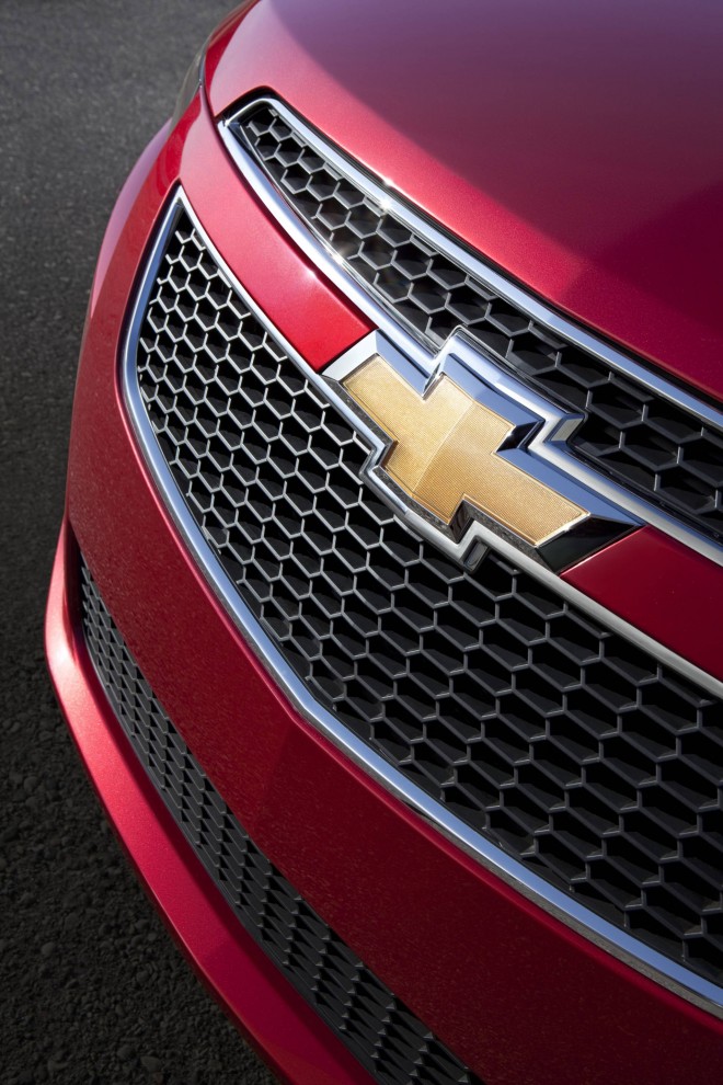 2013 Chevrolet Cruze Wallpapers