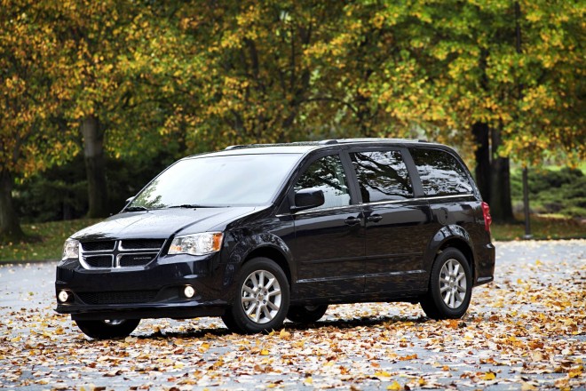 2013 Dodge Grand Caravan Wallpapers