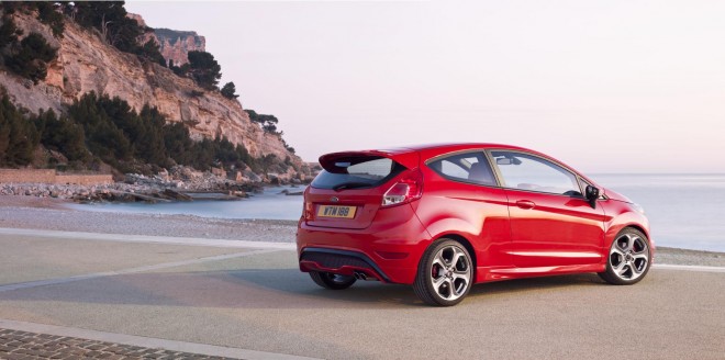 2013 Ford Fiesta ST Wallpapers