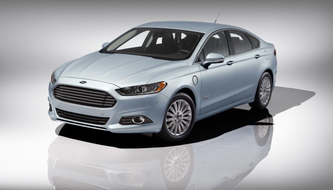 2013 Ford Fusion Energi Wallpapers