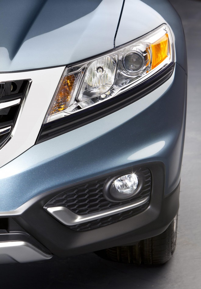 2013 Honda Crosstour Concept Wallpapers