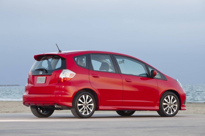 2013 Honda Fit Wallpapers