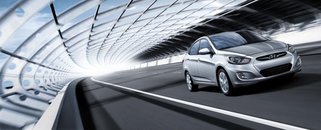 2013 Hyundai Accent Wallpapers