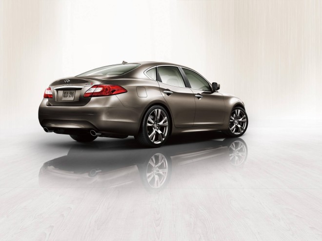 2013 Infiniti M Wallpapers