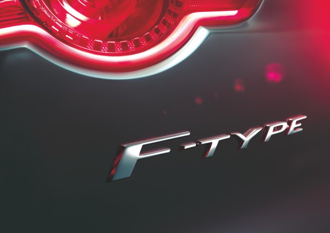2013 Jaguar F-Type Wallpapers