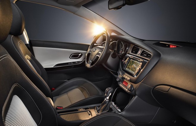 2013 Kia Ceed Wallpapers