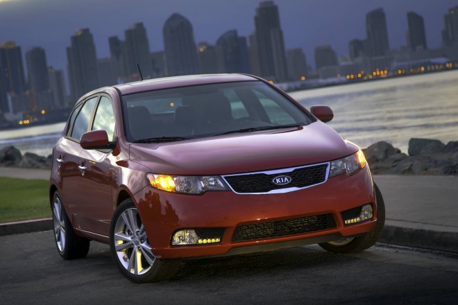 2013 Kia Forte 5-Door Wallpapers