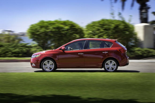 2013 Kia Forte 5-Door Wallpapers