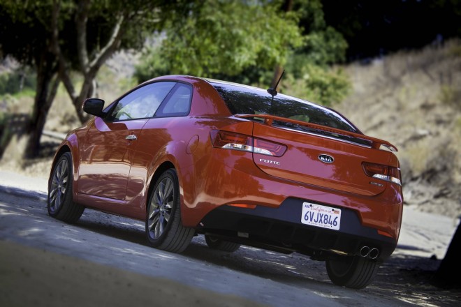 2013 Kia Forte Koup Wallpapers