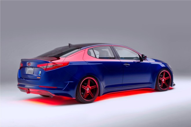 2013 Kia Optima Superman-Inspired Wallpapers