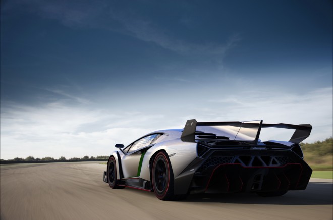 2013 Lamborghini Veneno Wallpapers