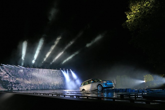 2013 Land Rover Range Rover Wallpapers