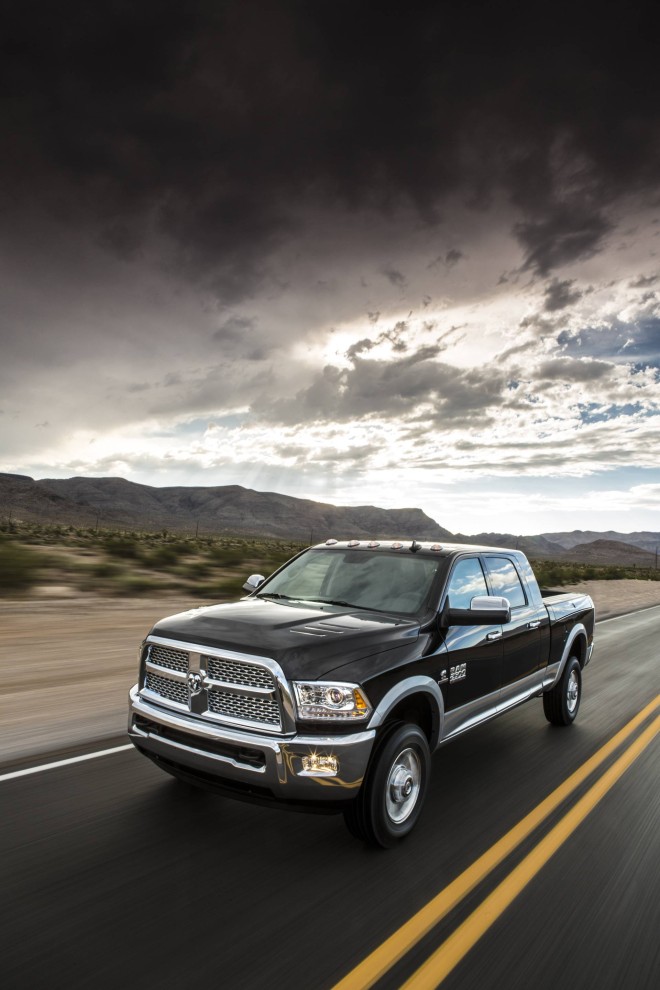 2013 Ram 2500/3500 Heavy Duty Wallpapers