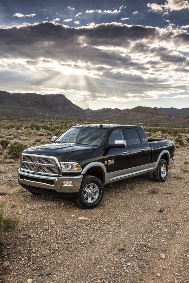 2013 Ram 2500/3500 Heavy Duty Wallpapers