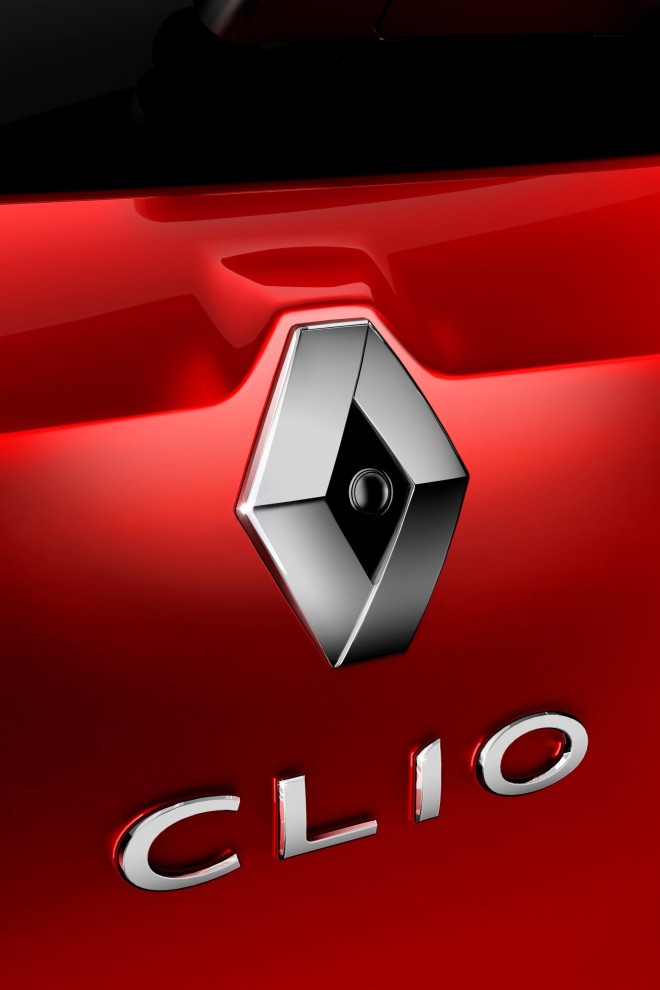 2013 Renault Clio Wallpapers