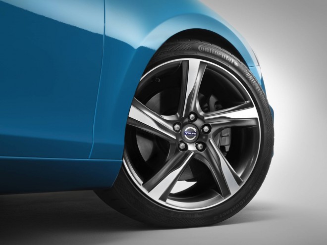 2013 Volvo V40 R-Design Wallpapers