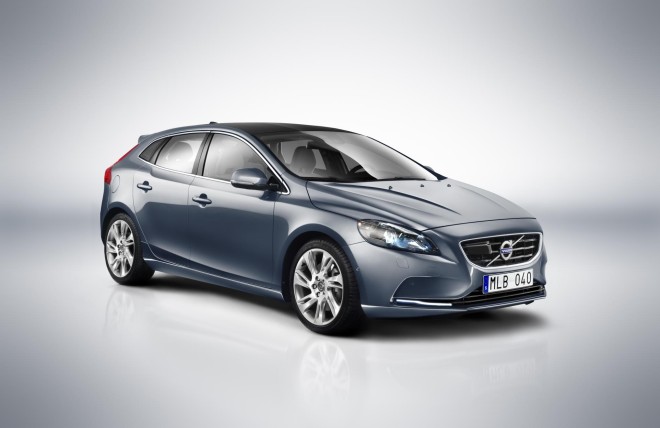 2013 Volvo V40 Wallpapers
