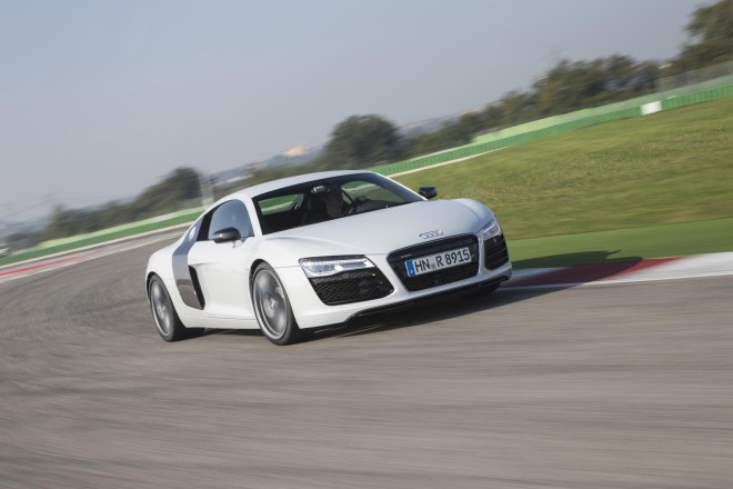 2014 Audi R8 V8 Wallpapers
