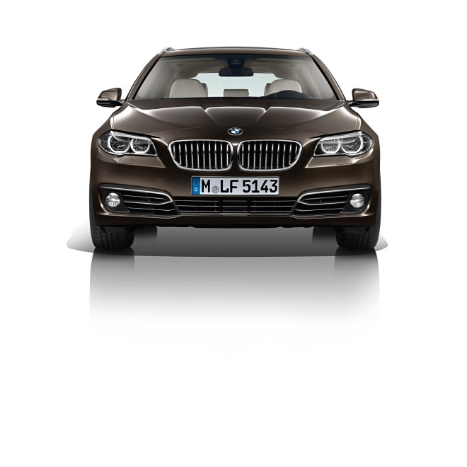 2014 BMW 5 Series Touring Wallpapers