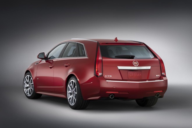 2014 Cadillac CTS-V Sport Wagon Wallpapers