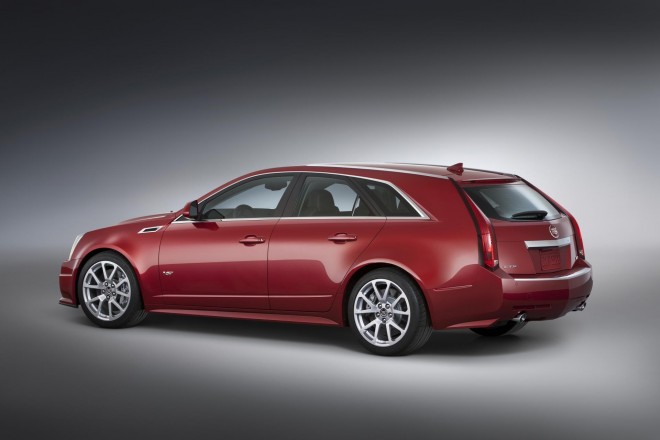 2014 Cadillac CTS-V Sport Wagon Wallpapers