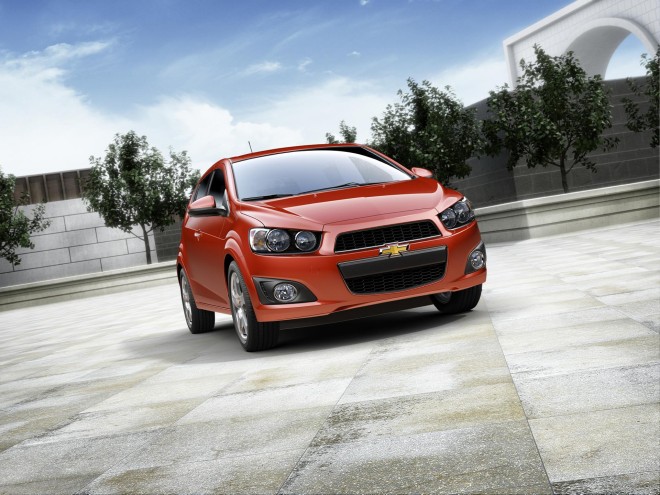 2014 Chevrolet Sonic Wallpapers