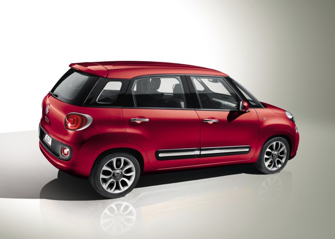 2014 Fiat 500L Custom Wallpapers
