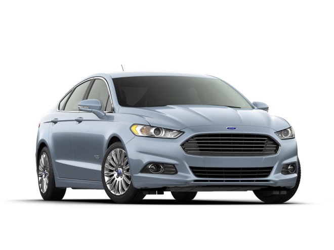 2014 Ford Fusion Energi Wallpapers