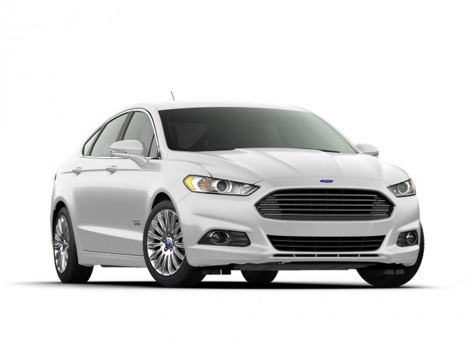 2014 Ford Fusion Energi Wallpapers