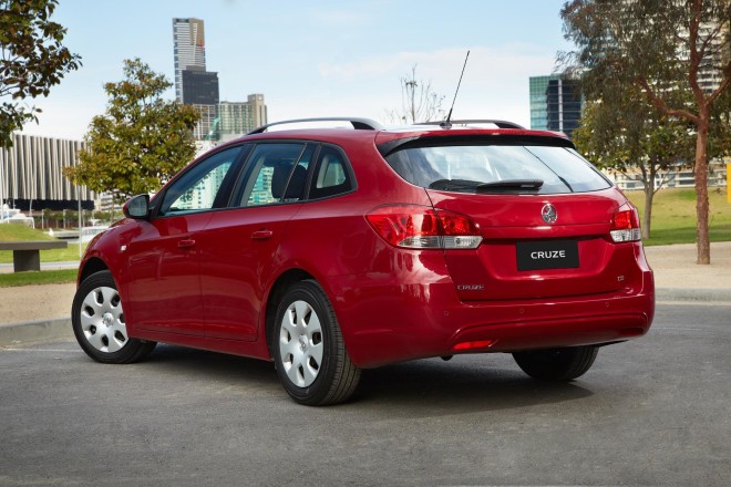 2014 Holden Cruze Sportwagon Wallpapers