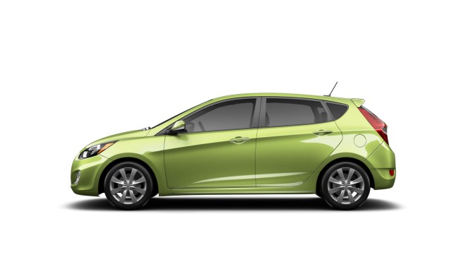 2014 Hyundai Accent Wallpapers