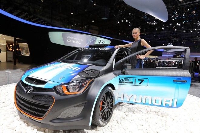 2014 Hyundai i20 WRC Wallpapers