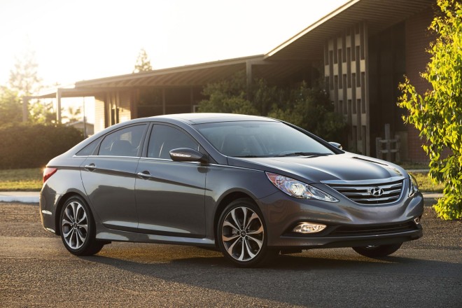 2014 Hyundai Sonata Wallpapers