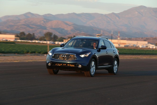 2014 Infiniti QX70 Wallpapers