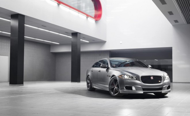 2014 Jaguar XJR Wallpapers