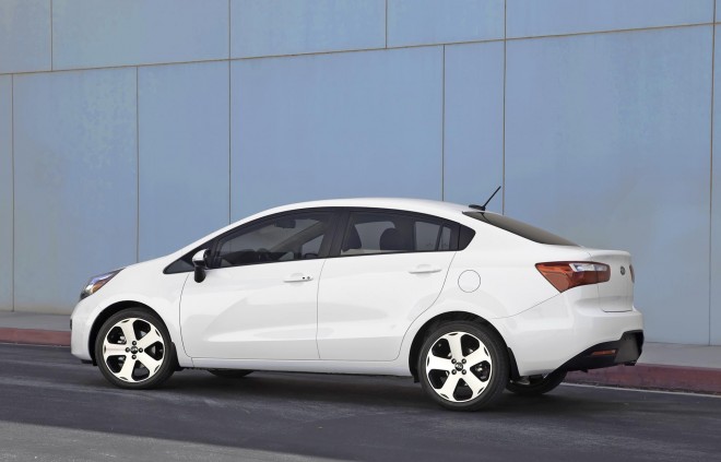 2014 Kia Rio Wallpapers