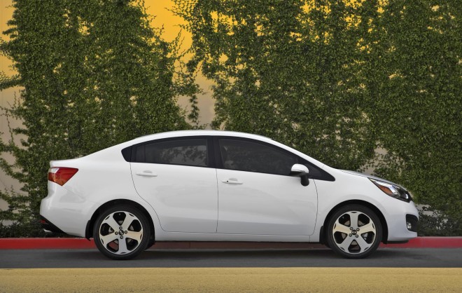 2014 Kia Rio Wallpapers