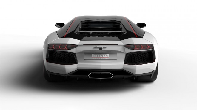 2014 Lamborghini Aventador LP 700-4 Pirelli Edition Wallpapers
