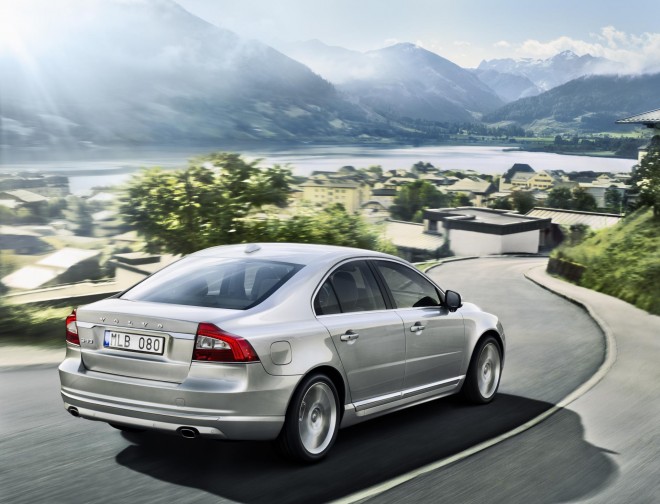 2014 Volvo S80 Wallpapers