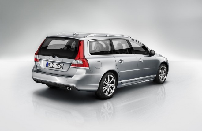 2014 Volvo V70 Wallpapers