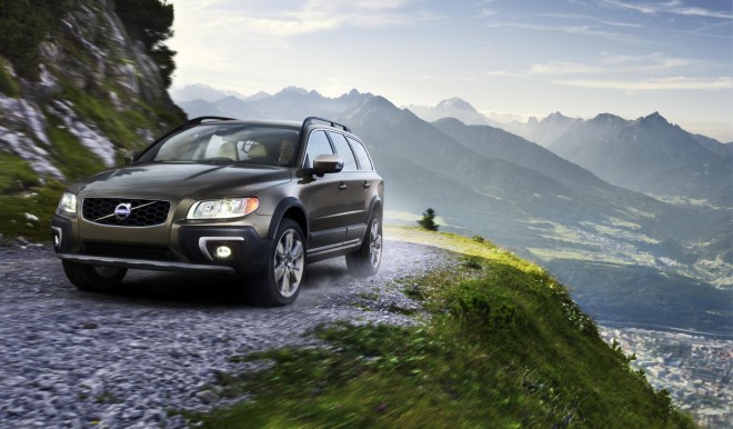 2014 Volvo XC70 Wallpapers
