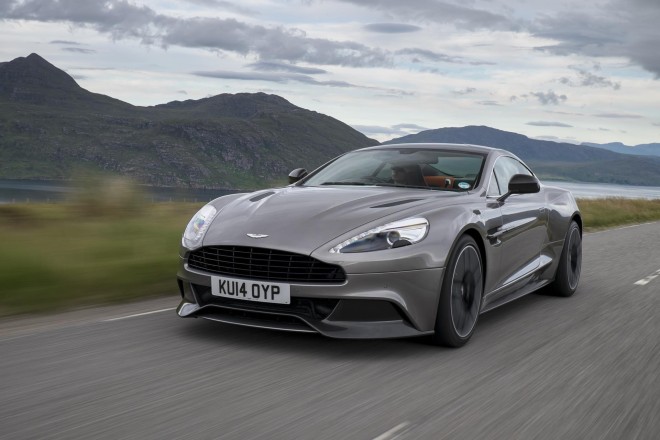 2015 Aston Martin Vanquish Wallpapers